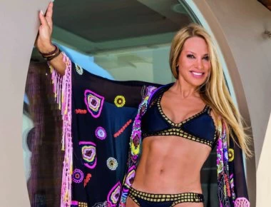 Αννίτα Ναθαναήλ: Η ημίγυμνη φωτογραφία που «έριξε» το Instagram!